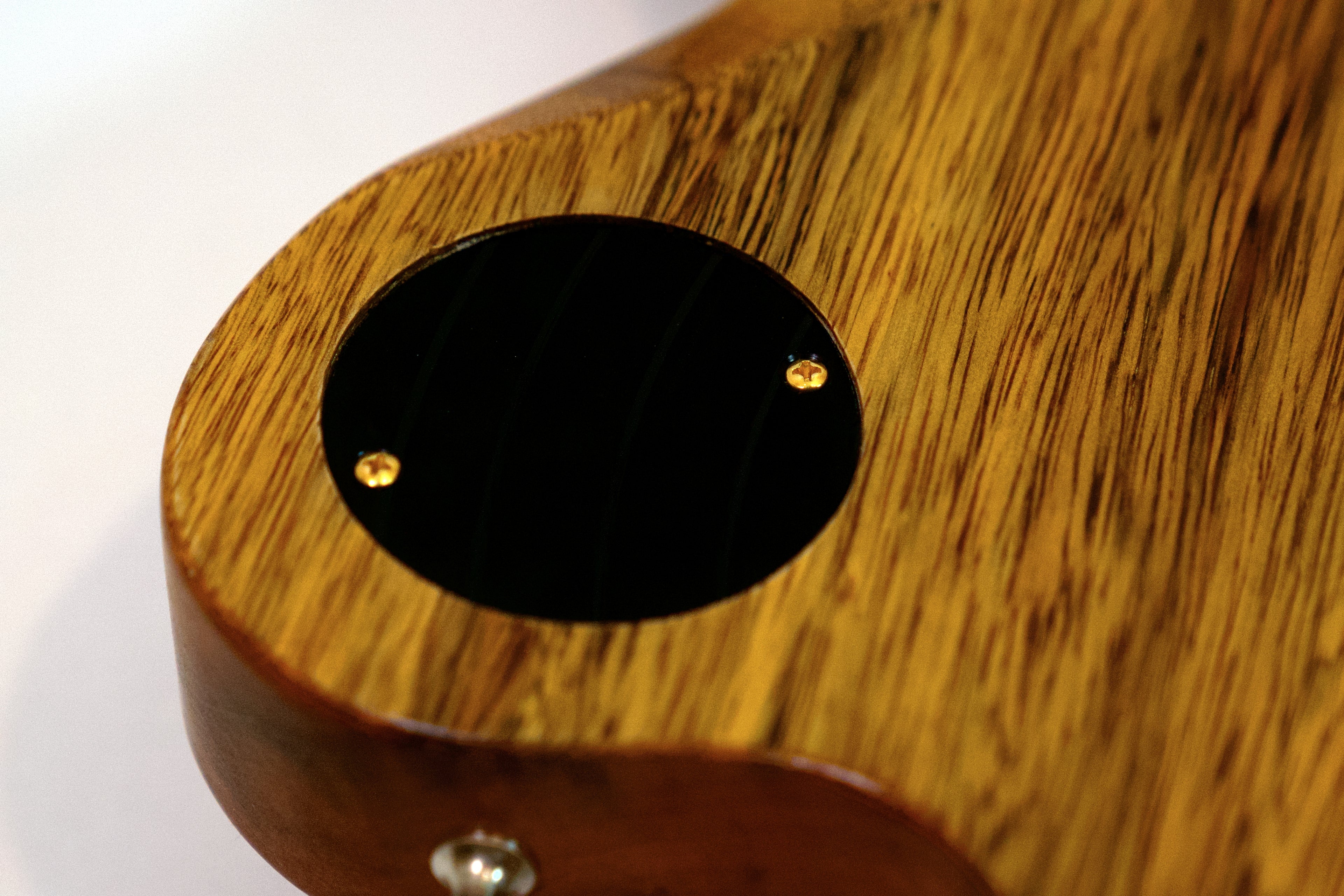 Breezee Calypso #15 - Aged Natural W/ Brazilian Rosewood - Serial No. 2531910