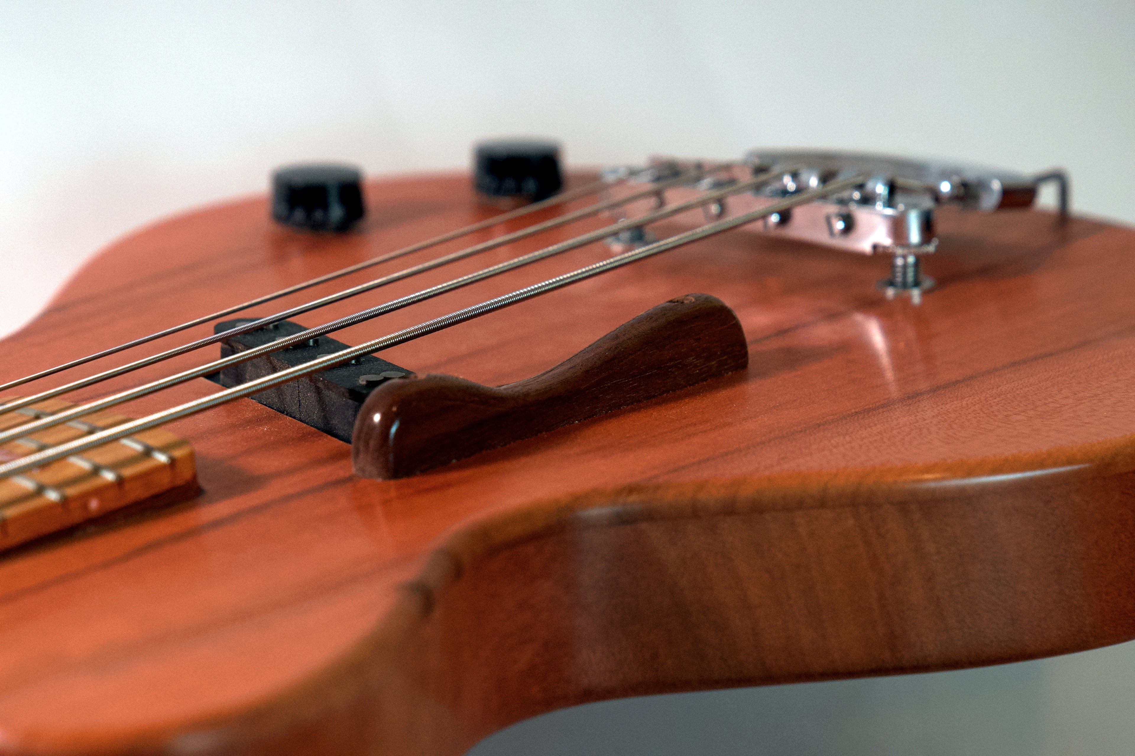 Breezee Calypso #9 Short Bass - Satin Coral (B-Stock) - Serial No. 24CAL288009